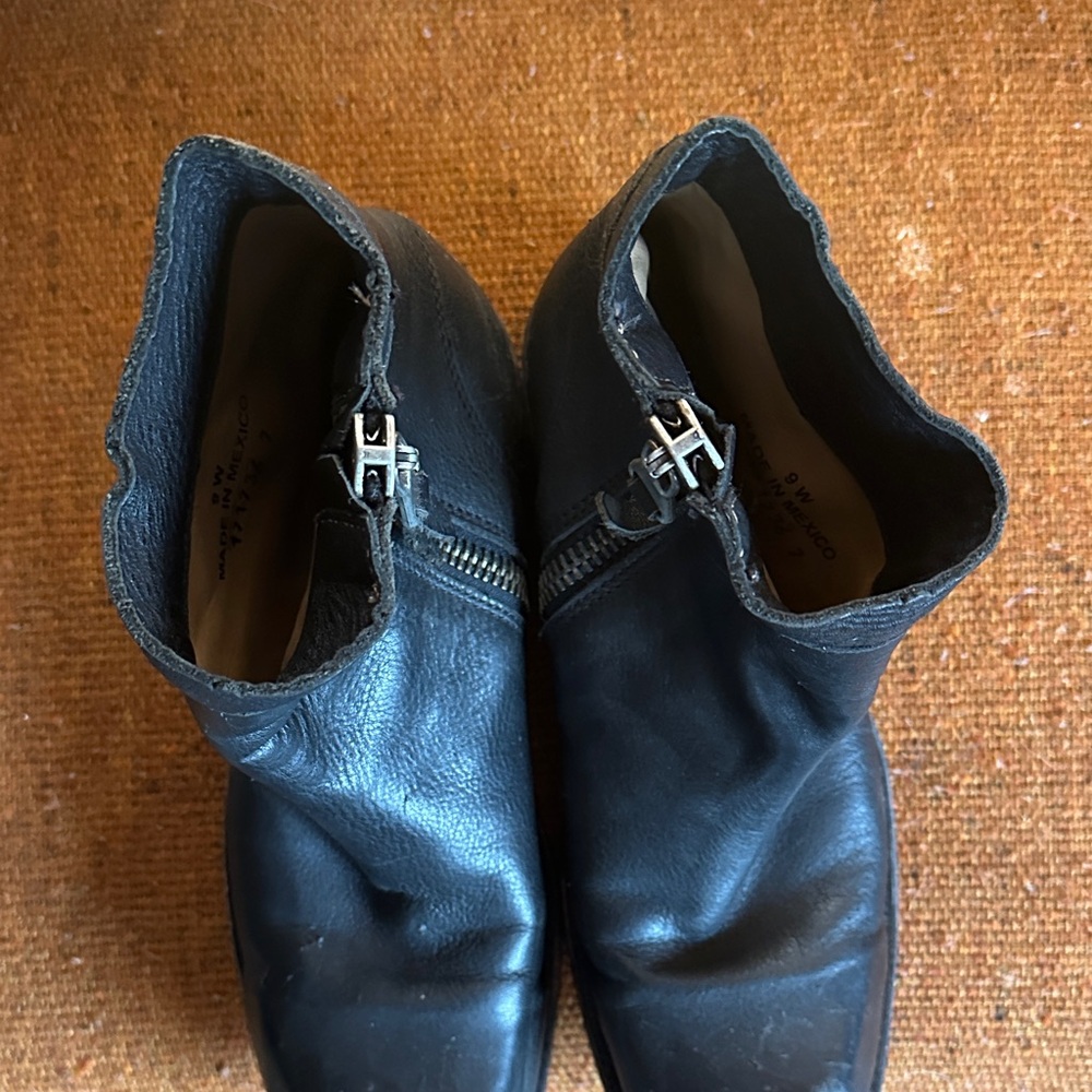 John Fluevog Black Leather Combat Boots - Picture 7 of 9